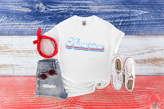 America (Retro Colorful) T-Shirt