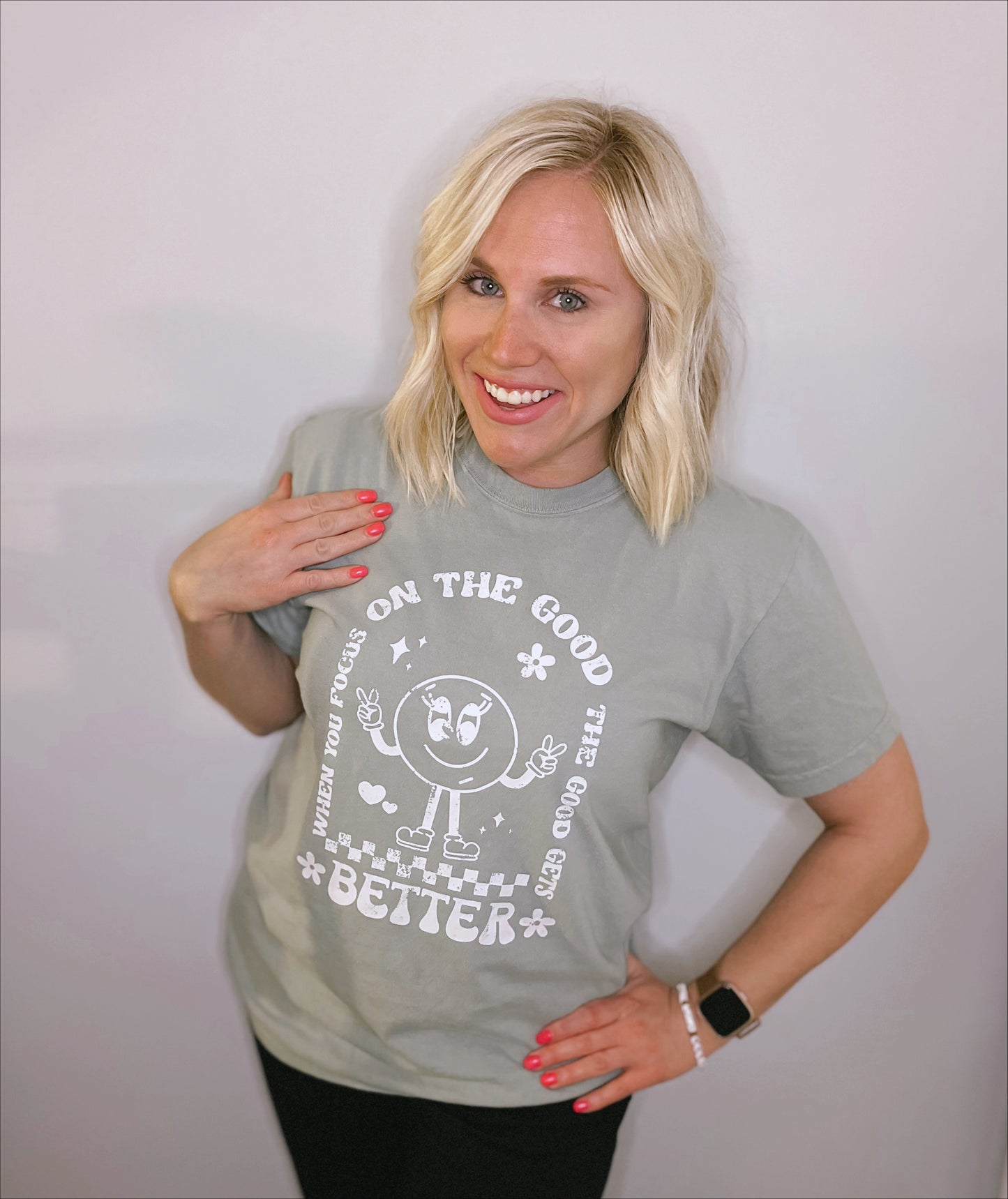 When You Focus on the Good the Good Gets Better Smileys T-Shirt